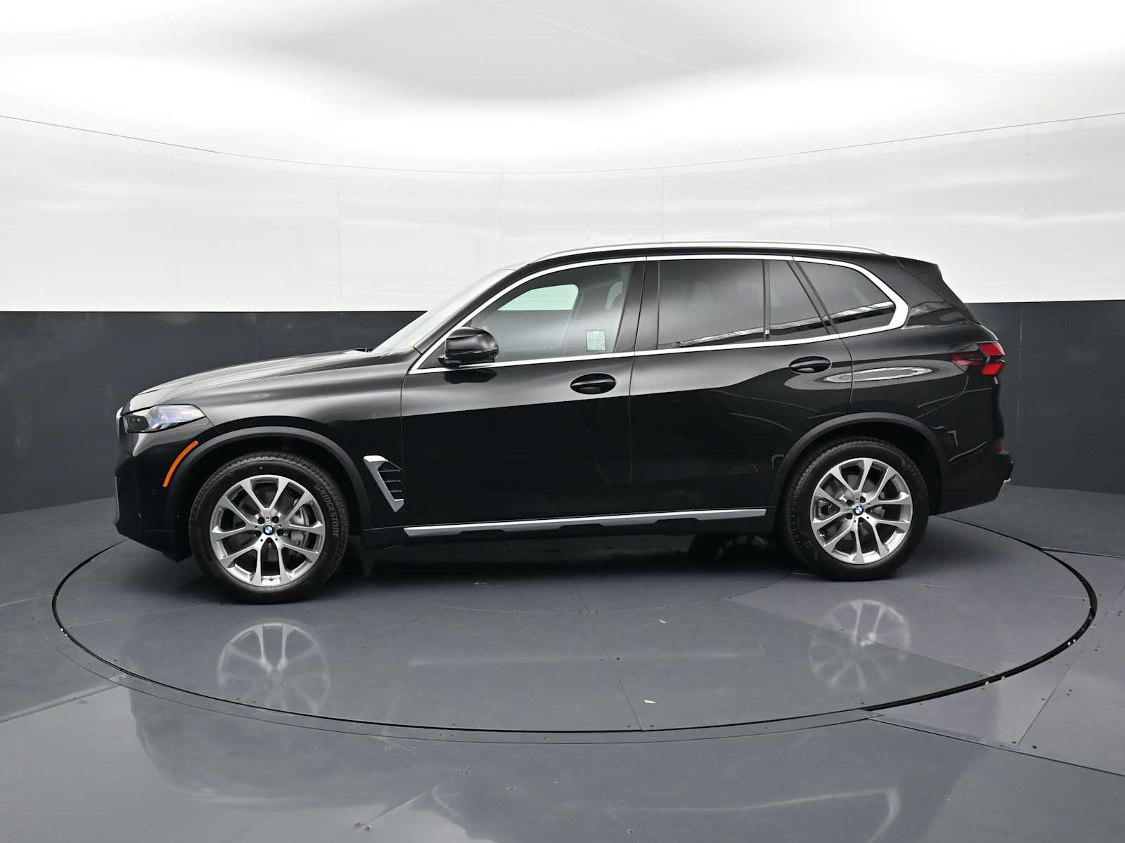 Thumbnail: 2026 BMW X5 - 7