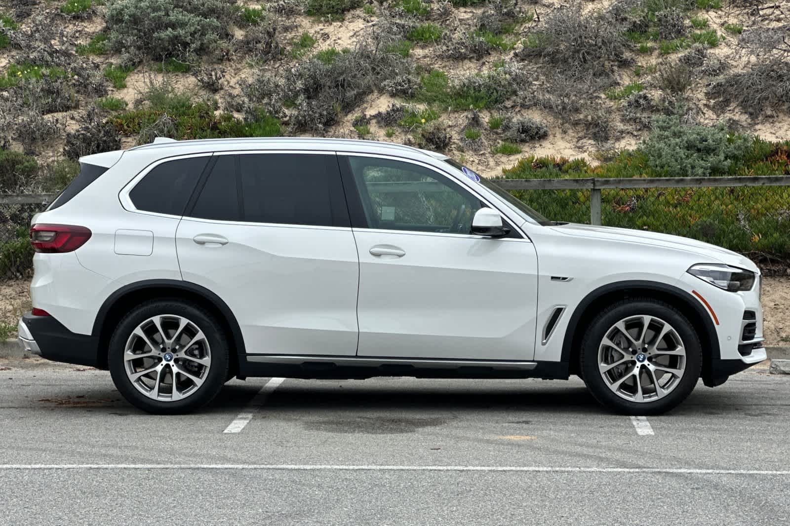 Thumbnail: 2023 BMW X5 - 6