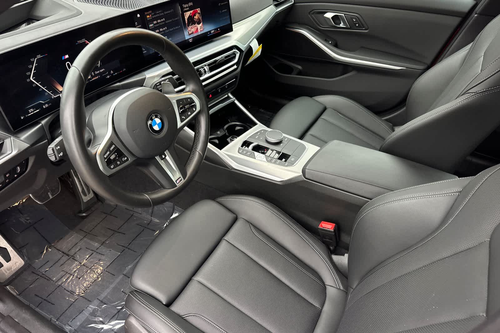 Thumbnail: 2024 BMW 3 Series - 11