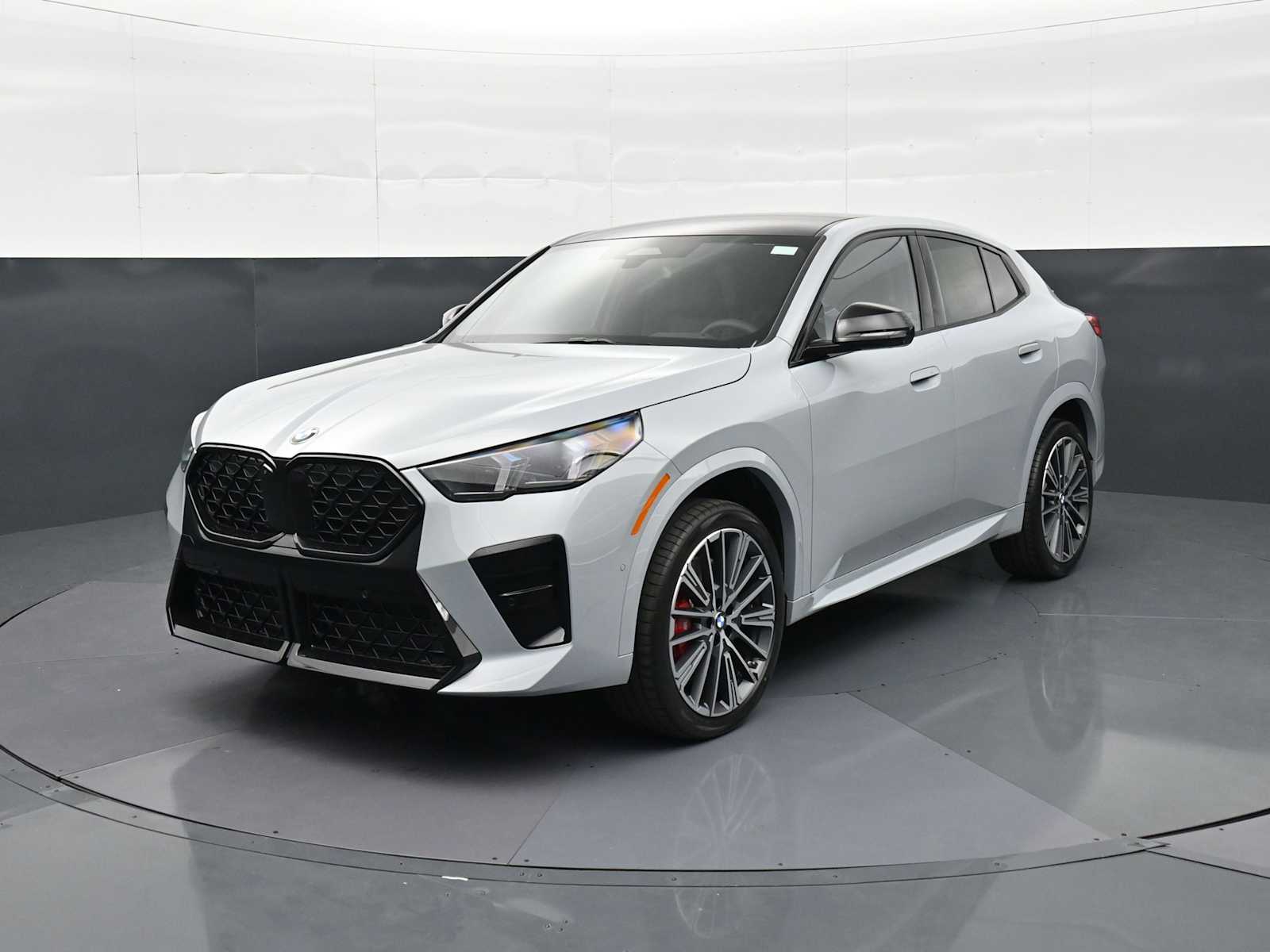 2026 BMW X2 28i