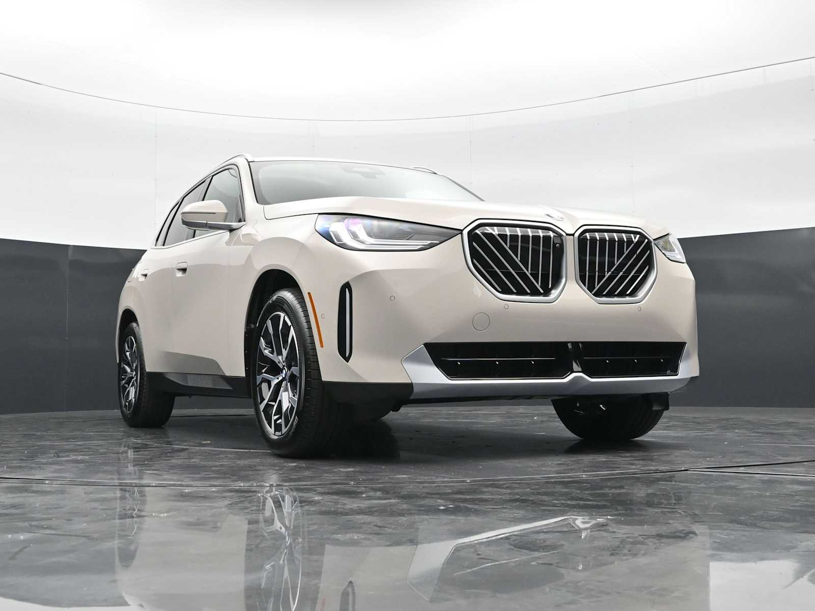 Thumbnail: 2026 BMW X3 - 27