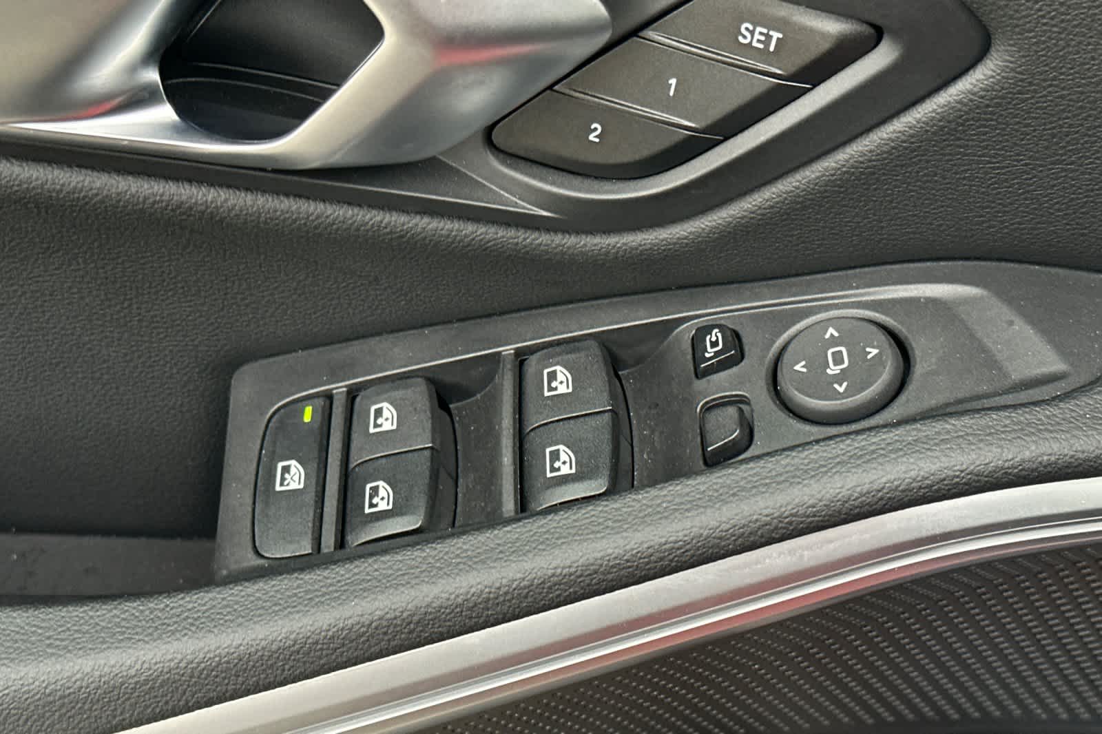 Thumbnail: 2024 BMW 3 Series - 13