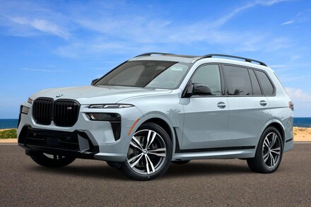 2025 BMW X7 M60i SUV 2025 BMW X7 M60i SUV
