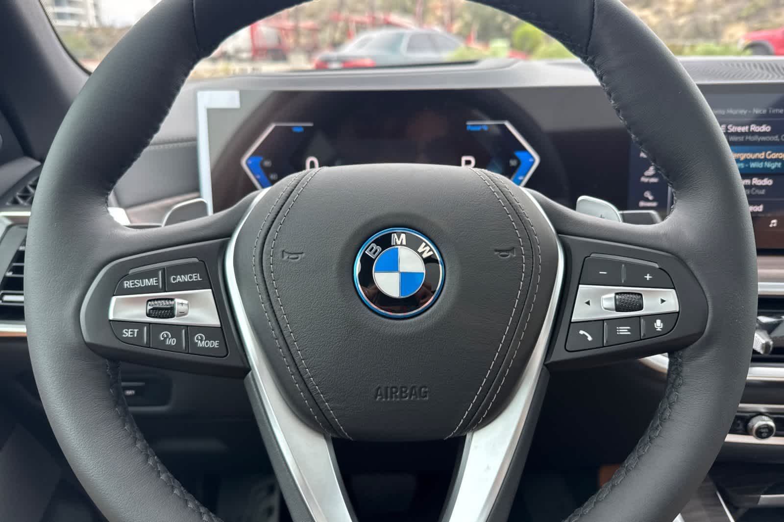 Thumbnail: 2026 BMW X5 - 28