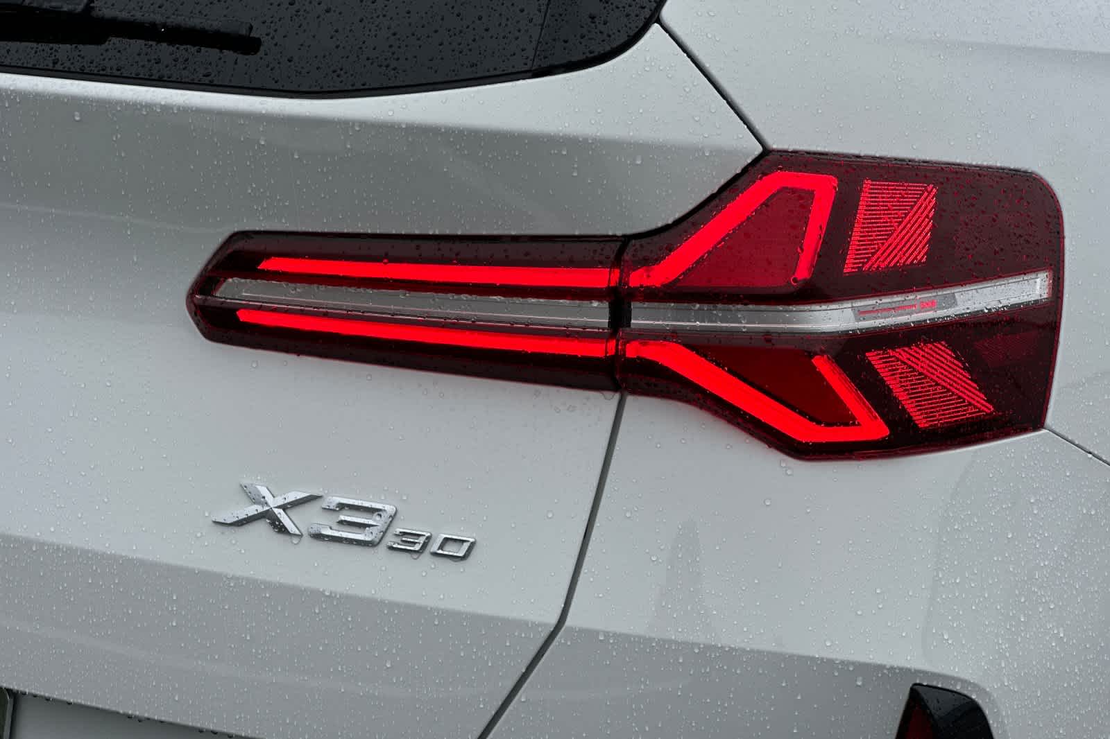 Thumbnail: 2025 BMW X3 - 32