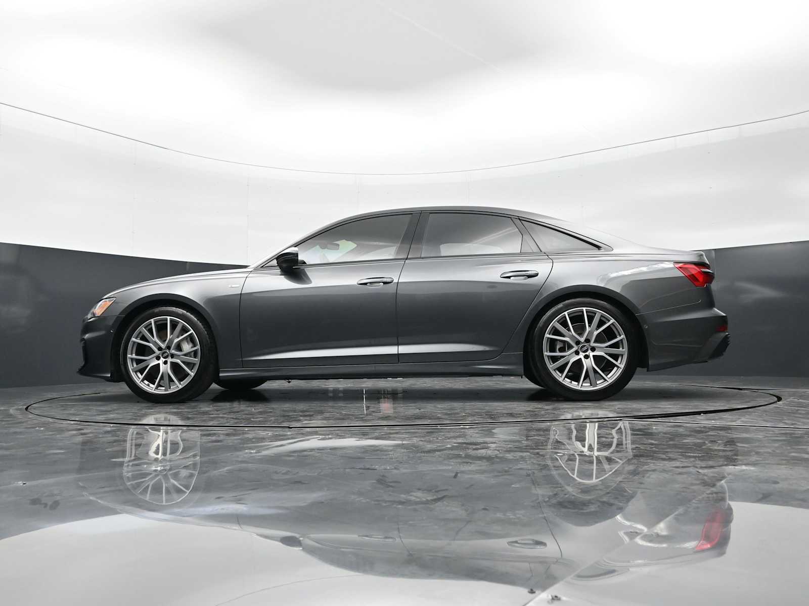 Thumbnail: 2022 Audi A6 - 32