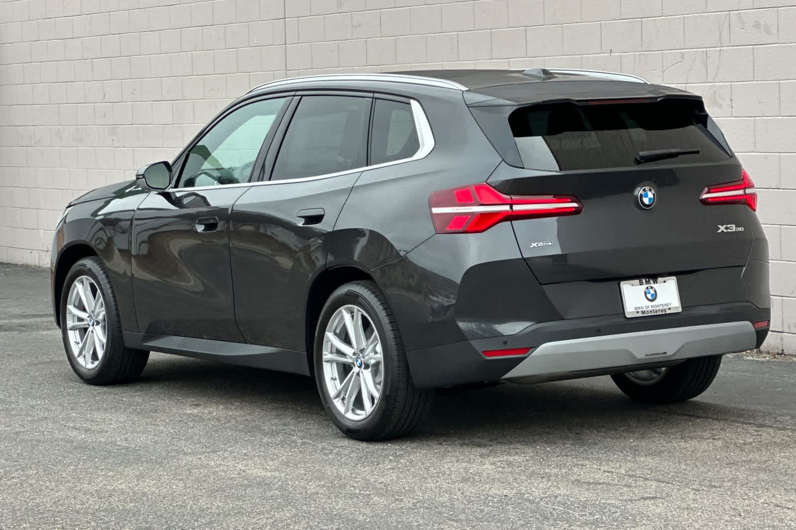 Thumbnail: 2025 BMW X3 - 6