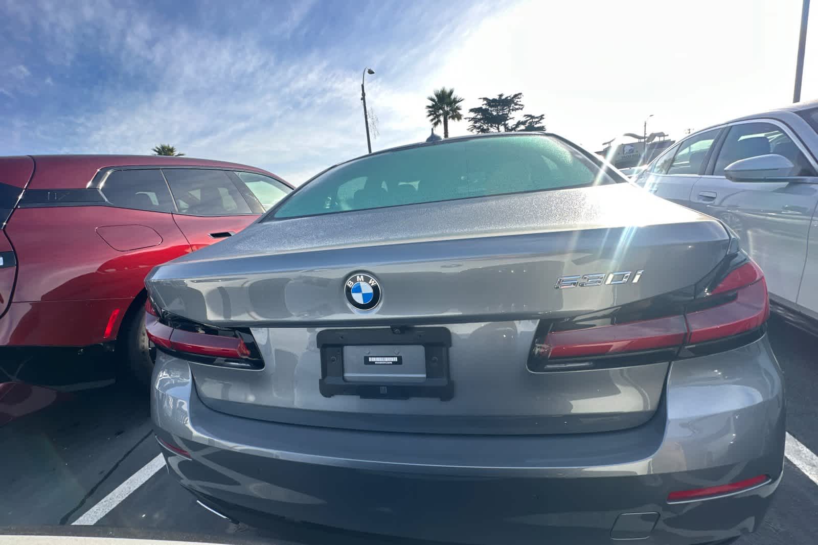 Thumbnail: 2023 BMW 5 Series - 6