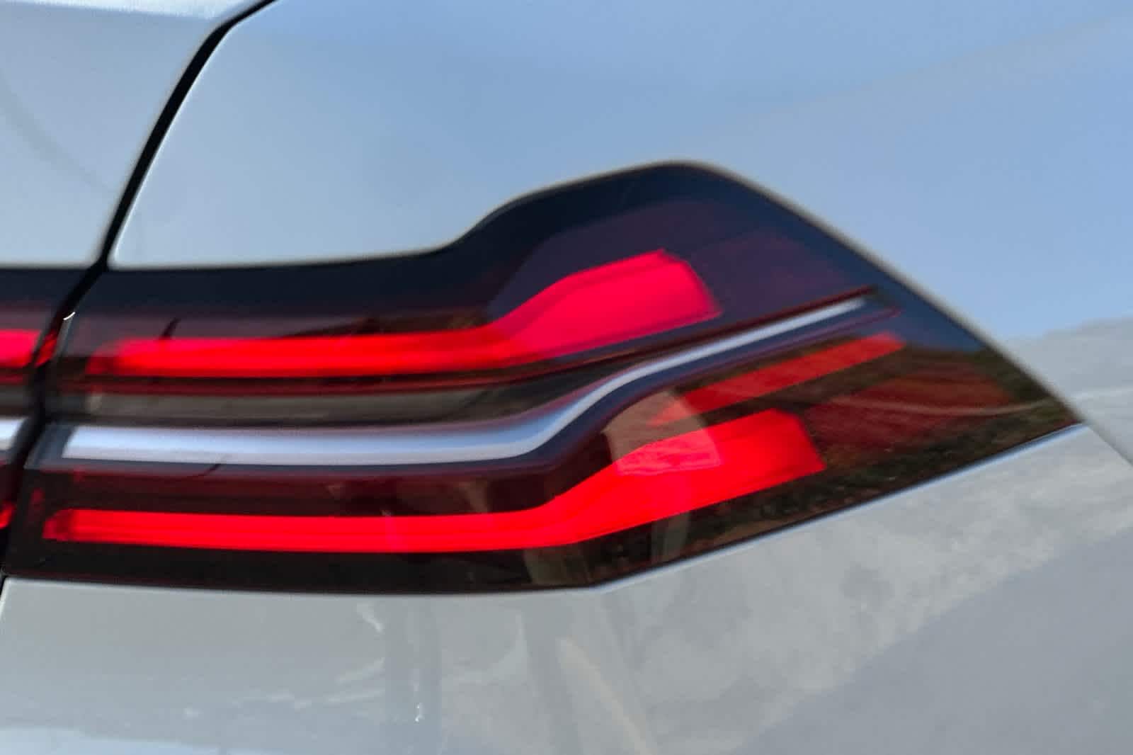 Thumbnail: 2026 BMW 5 Series - 33