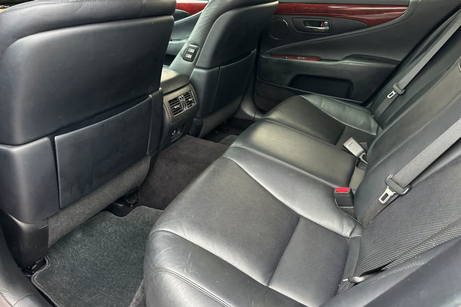 Thumbnail: 2008 Lexus LS - 4