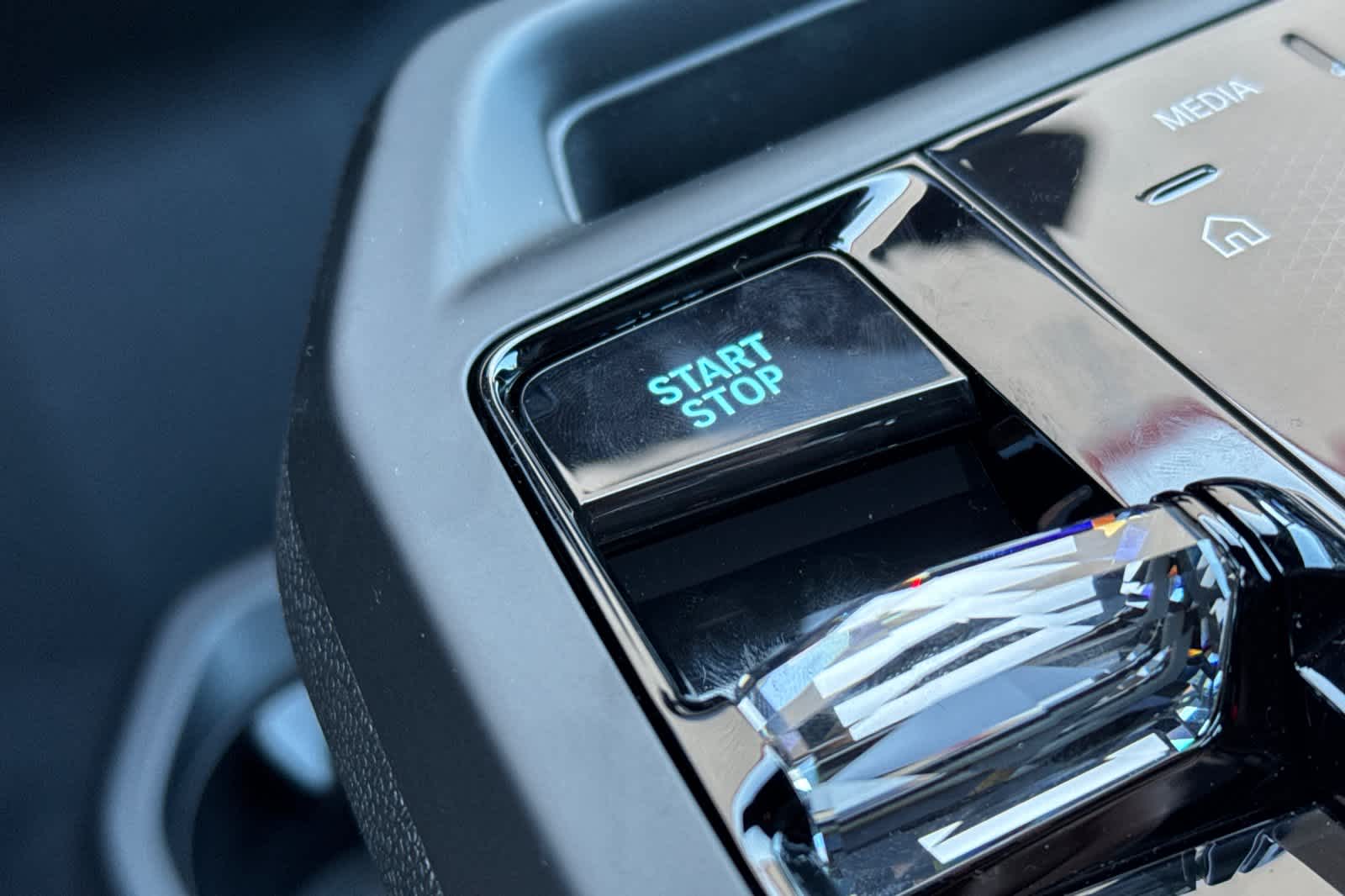 Thumbnail: 2026 BMW iX - 27