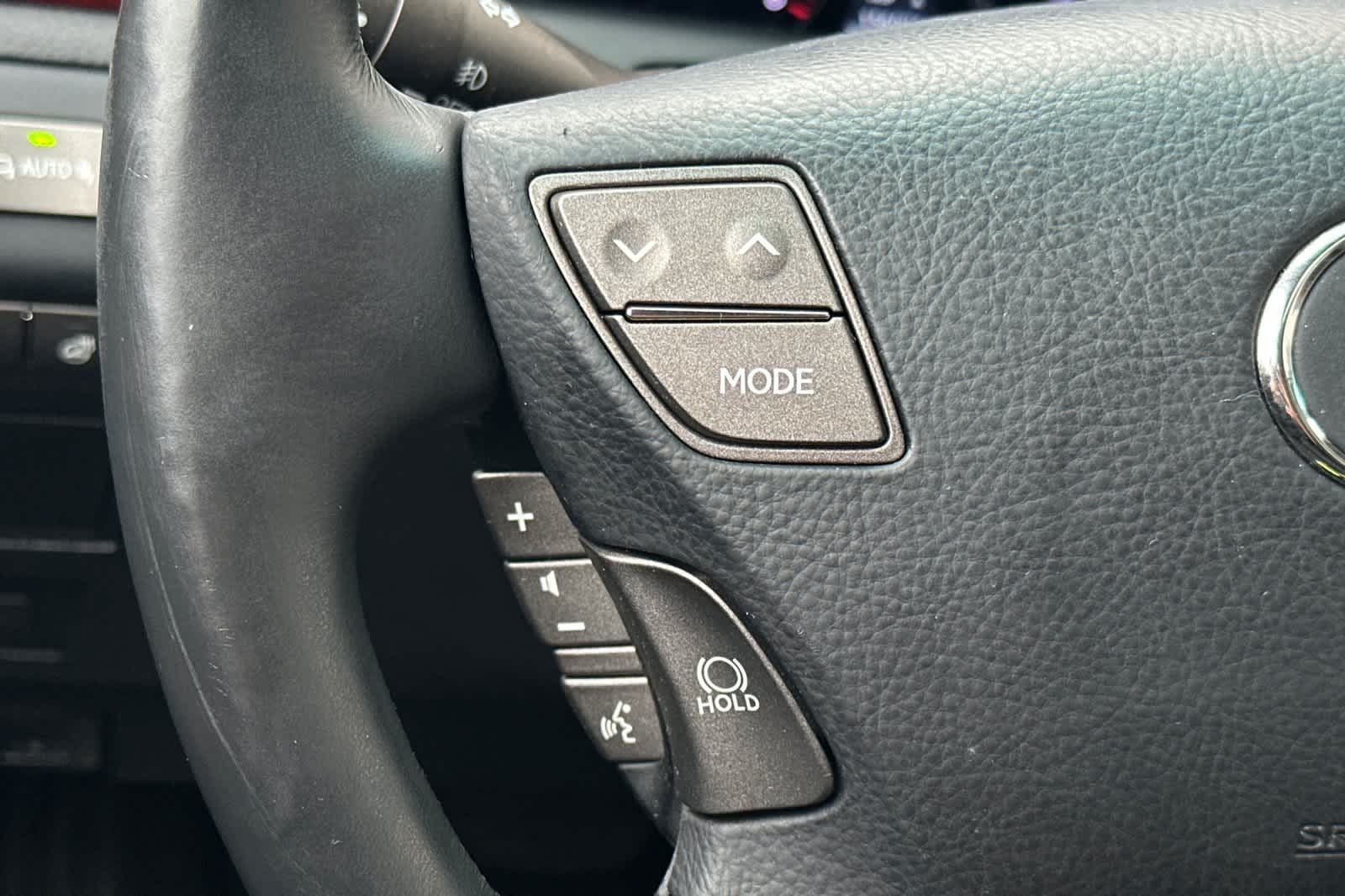 Thumbnail: 2008 Lexus LS - 25