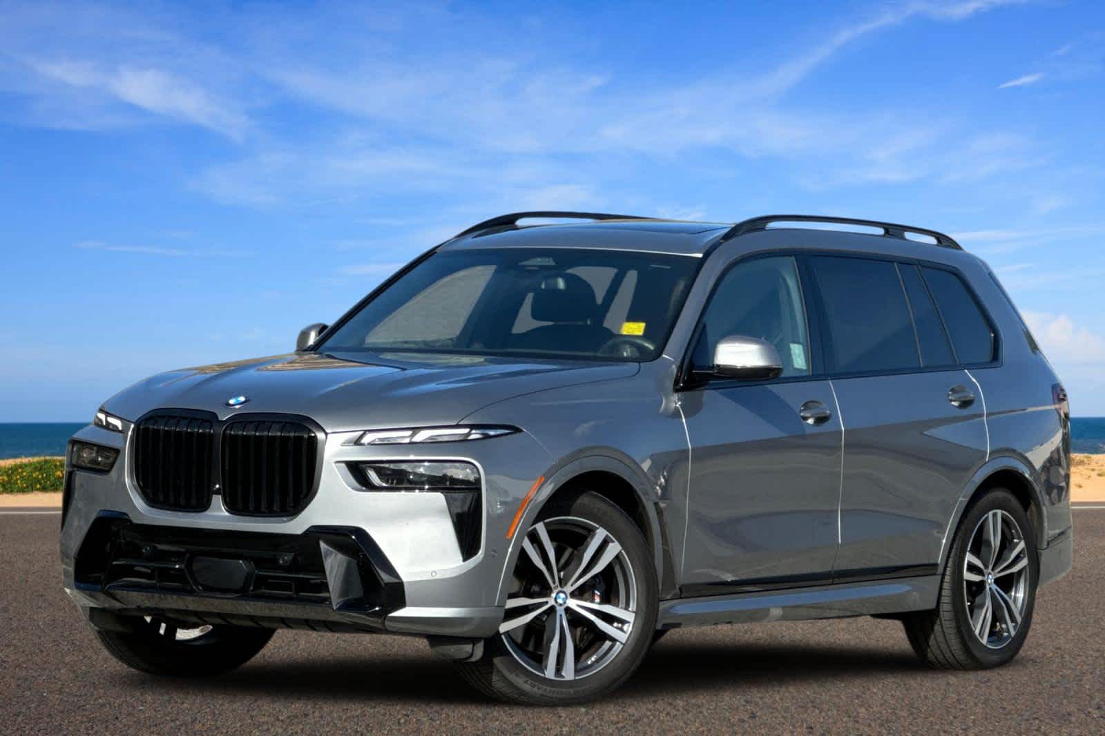 2024 BMW X7 40i's photo