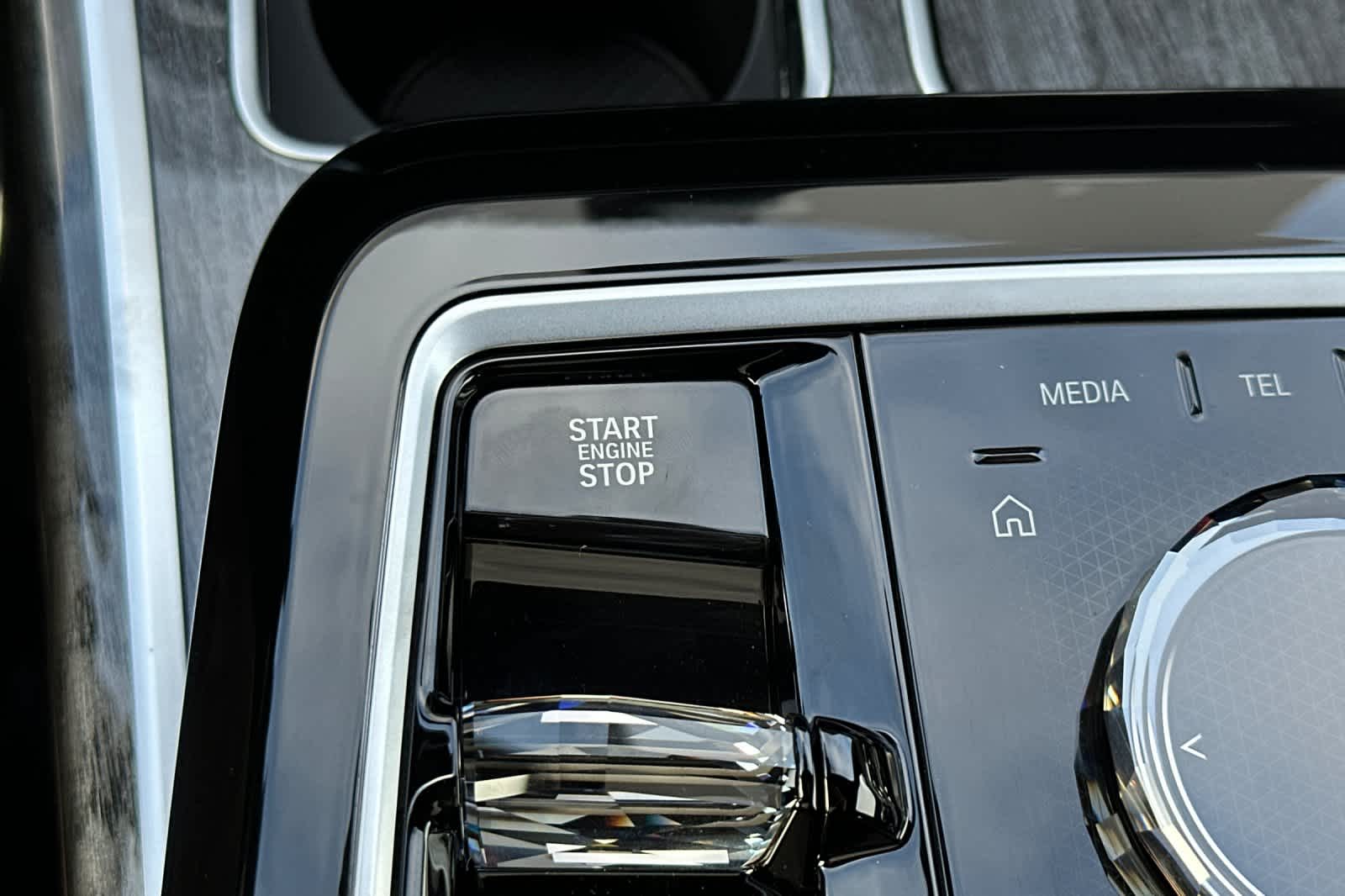 Thumbnail: 2025 BMW 7 Series - 26