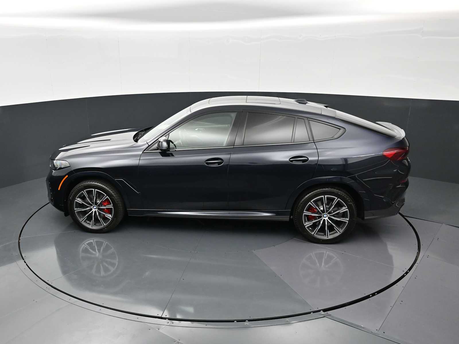 Thumbnail: 2026 BMW X6 - 23