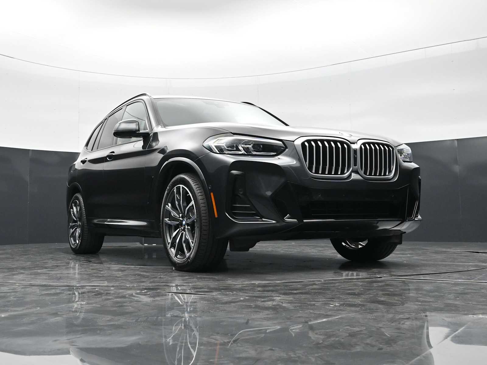 Thumbnail: 2023 BMW X3 - 26
