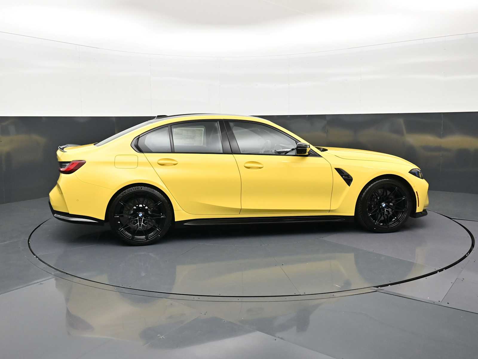 Thumbnail: 2026 BMW M3 - 4