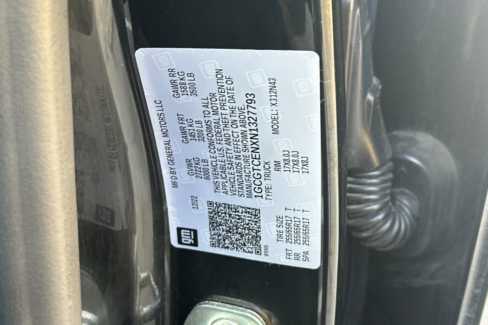 Thumbnail: 2022 Chevrolet Colorado - 34