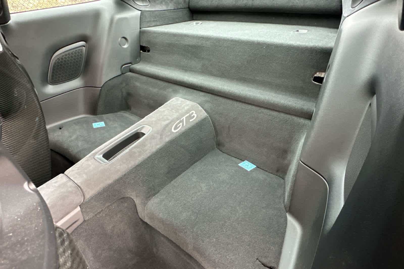 Thumbnail: 2016 Porsche 911 - 3