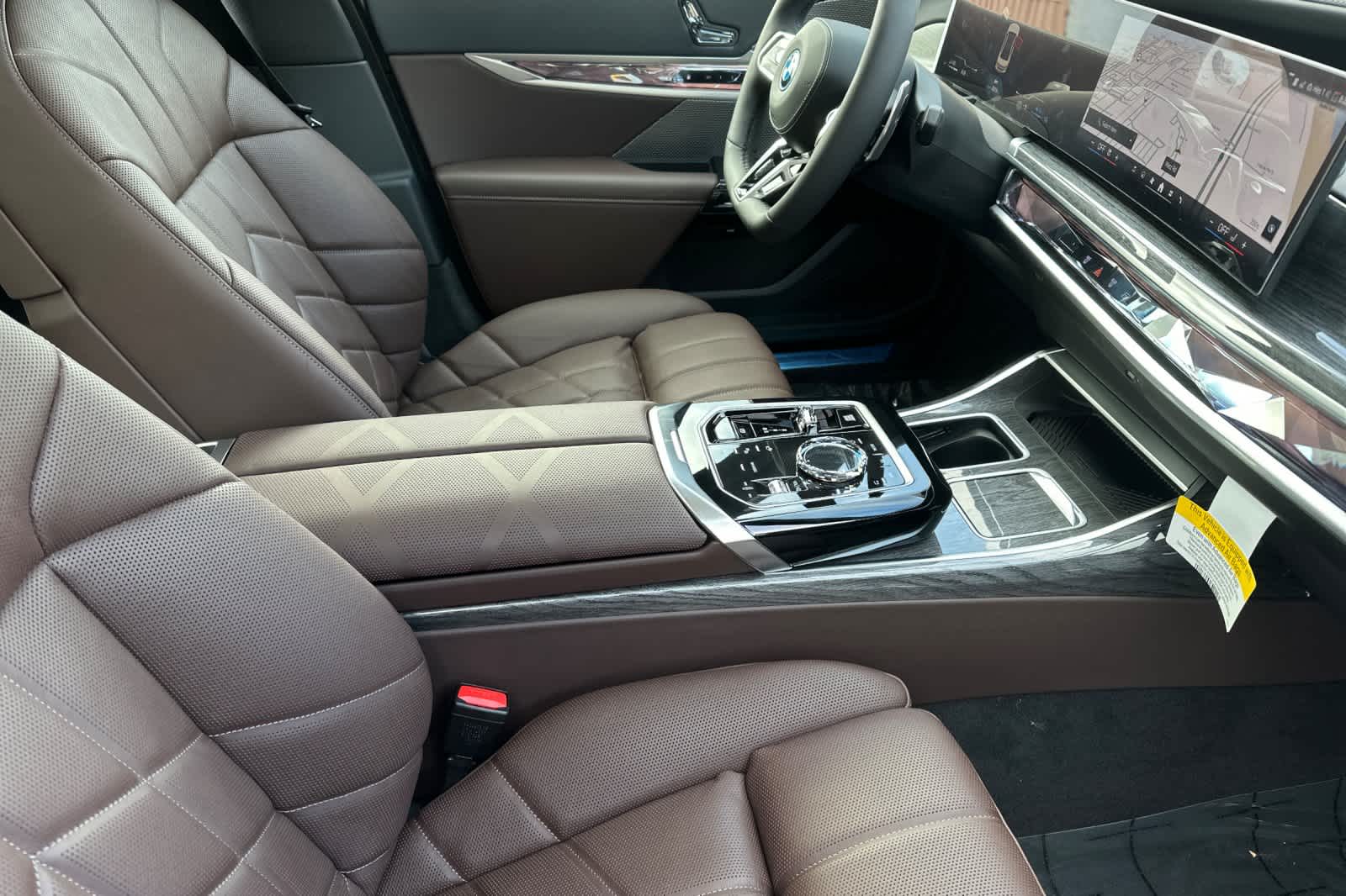 Thumbnail: 2025 BMW 7 Series - 17