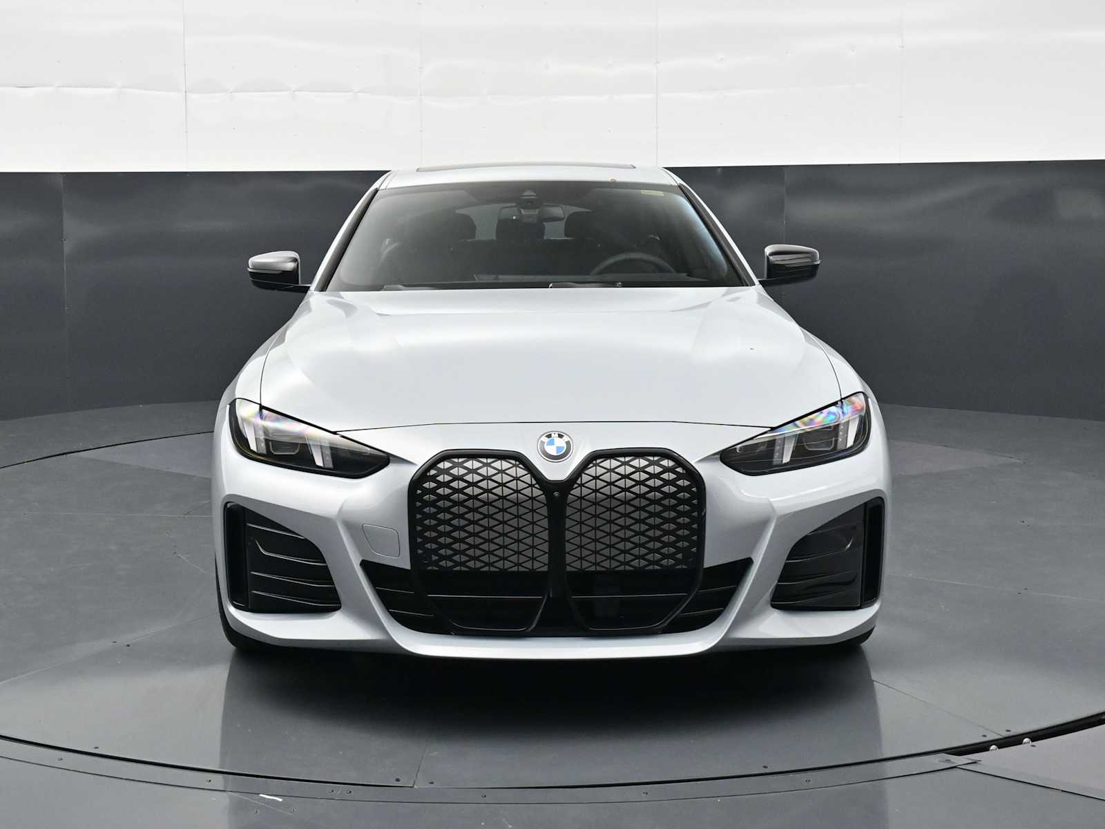 Thumbnail: 2026 BMW i4 - 2