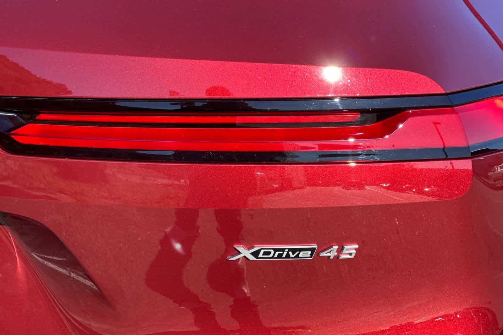 Thumbnail: 2026 BMW iX - 34