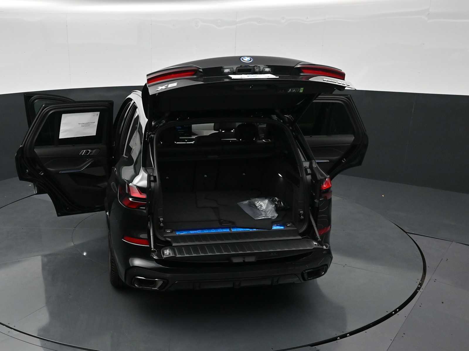 Thumbnail: 2026 BMW X5 - 34