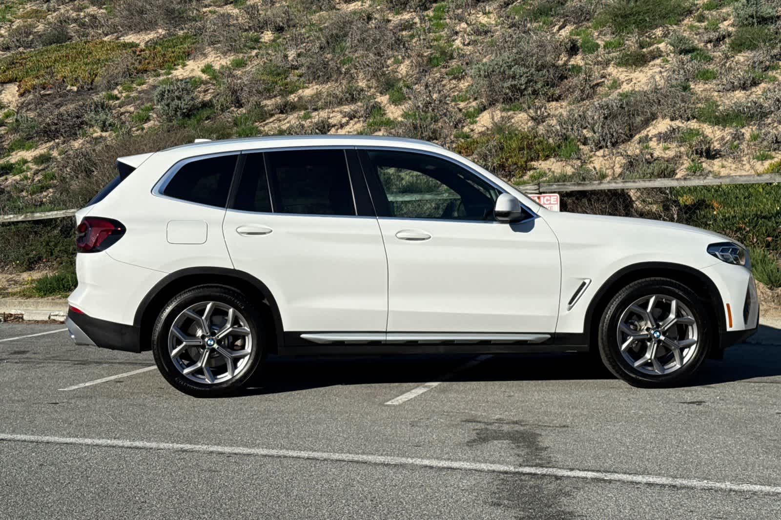 Thumbnail: 2023 BMW X3 - 6