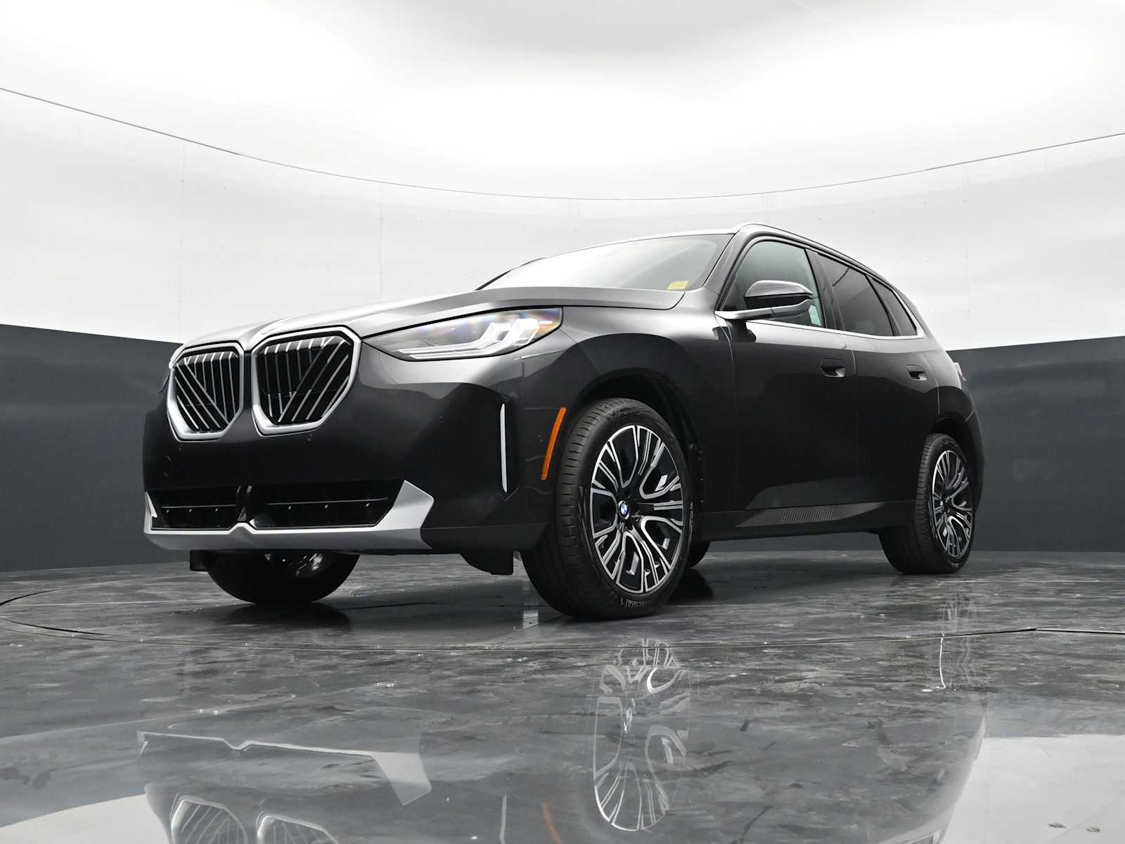 Thumbnail: 2025 BMW X3 - 24
