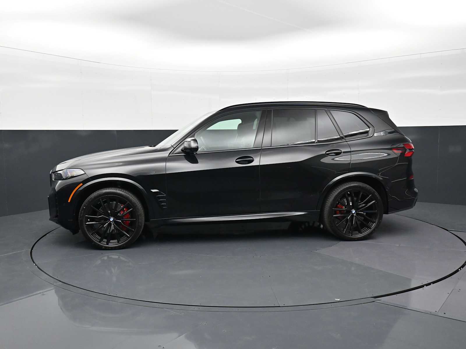 Thumbnail: 2026 BMW X5 - 8