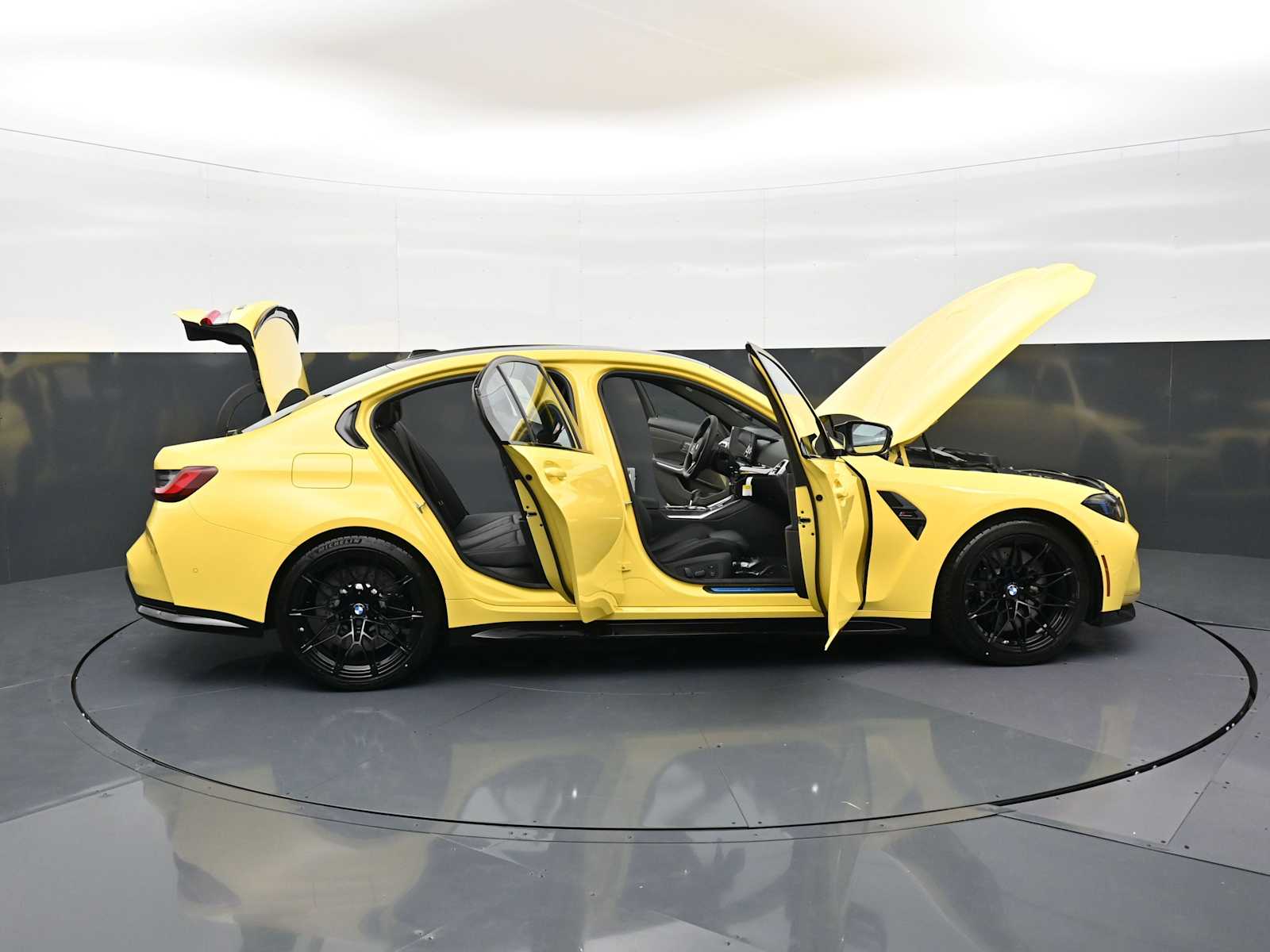 Thumbnail: 2026 BMW M3 - 37