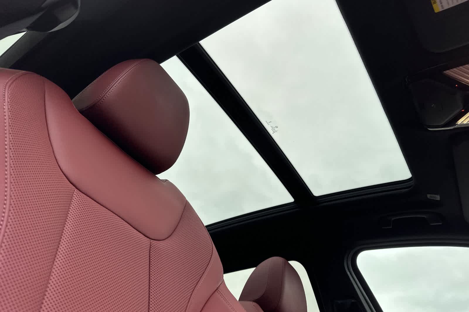 Thumbnail: 2024 BMW X3 - 18