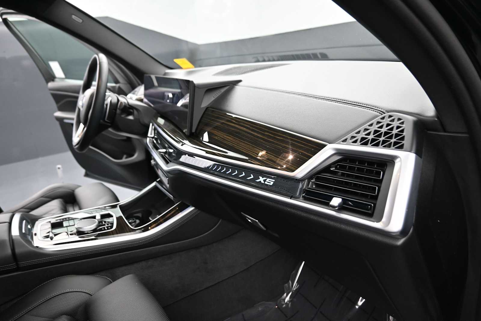 2024 BMW X5 50e - Photo 16