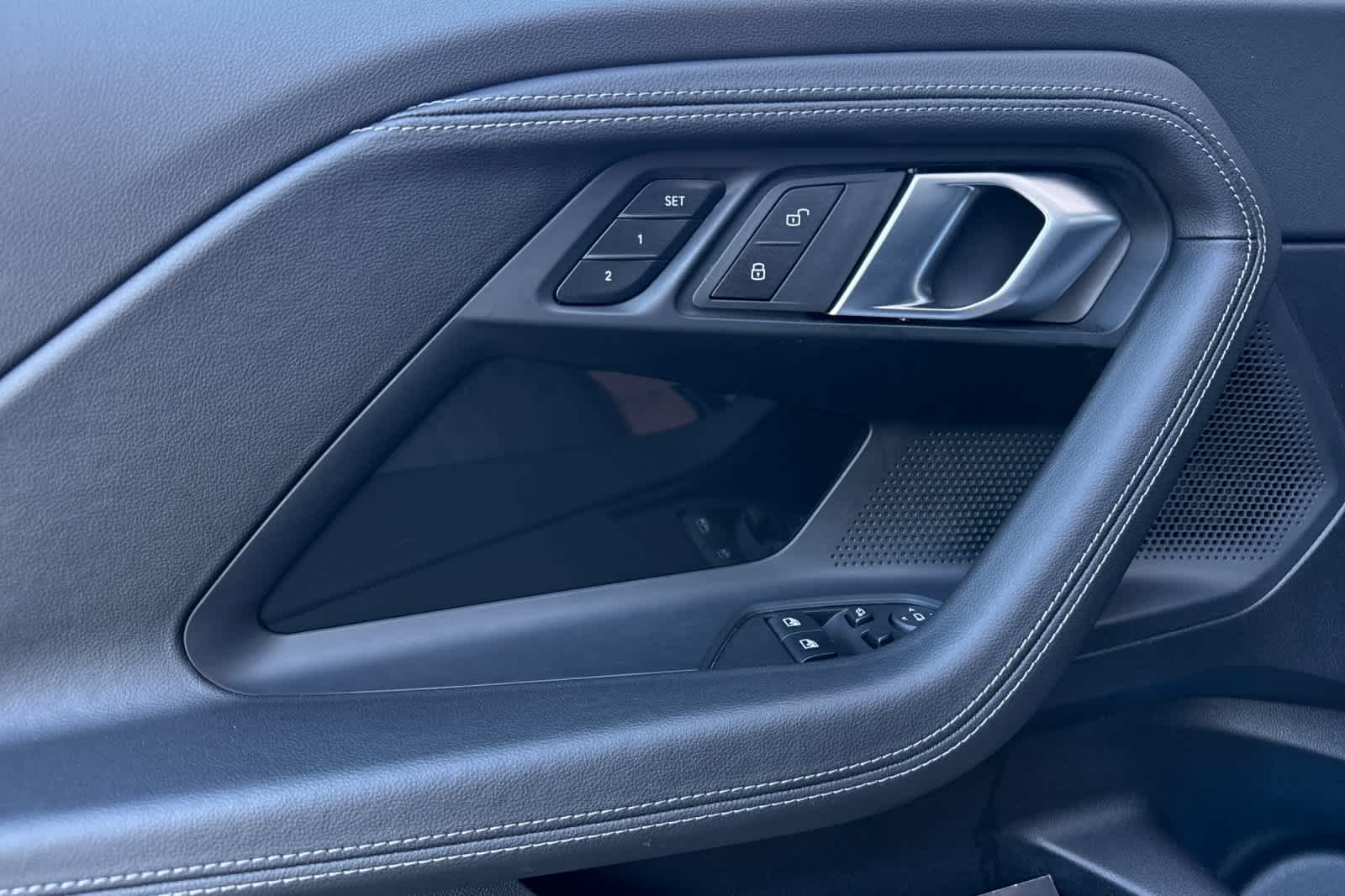 Thumbnail: 2025 BMW 2 Series - 12