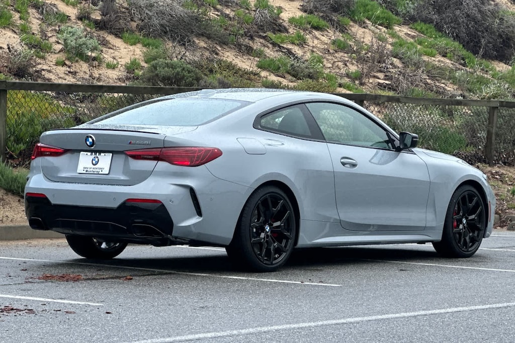 New 2026 BMW M440i Coupe