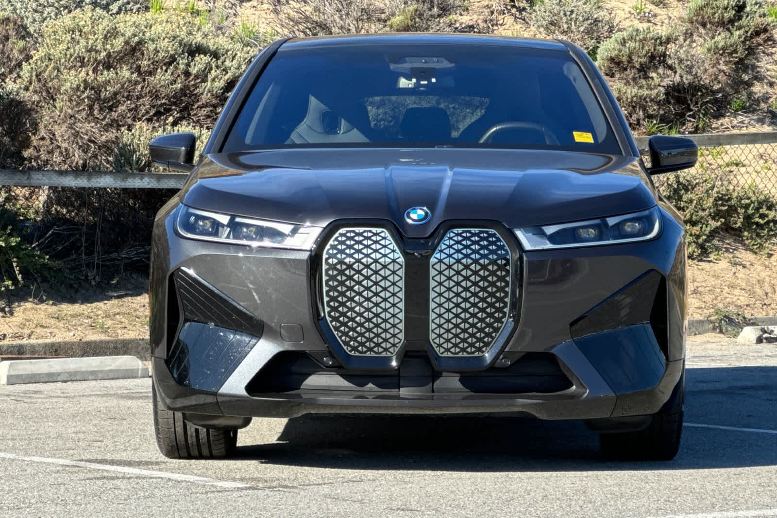 Thumbnail: 2025 BMW iX - 11