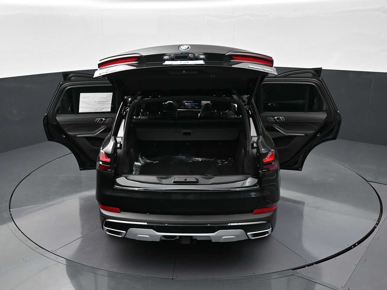 Thumbnail: 2026 BMW X5 - 31