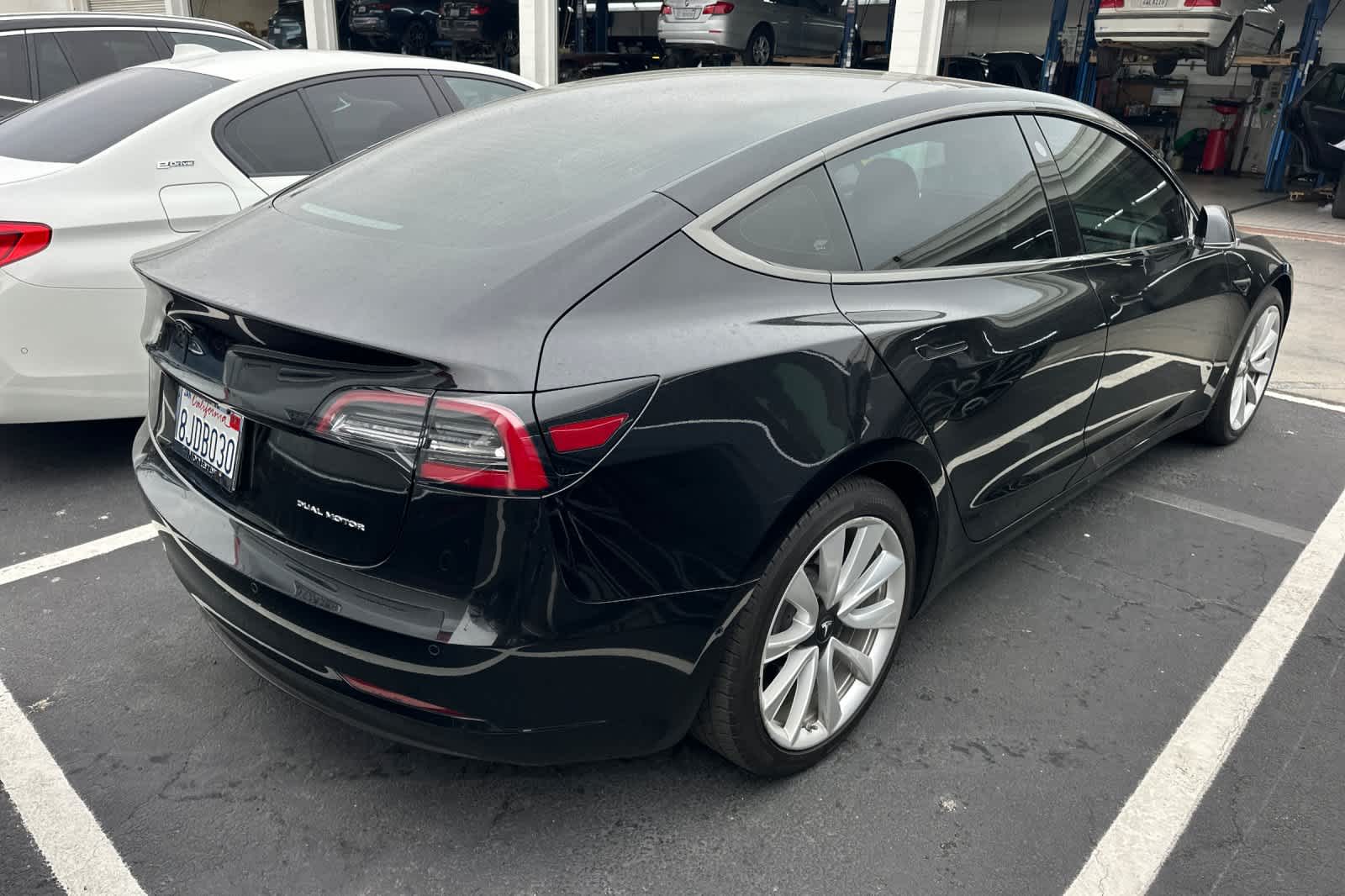 Thumbnail: 2019 Tesla Model 3 - 2