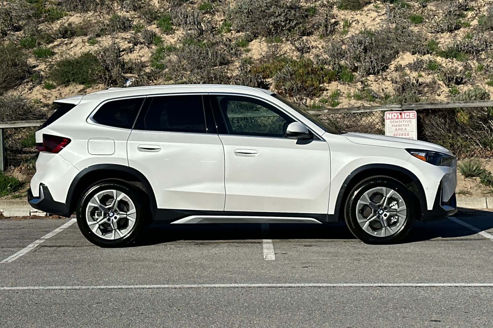 Thumbnail: 2026 BMW X1 - 8