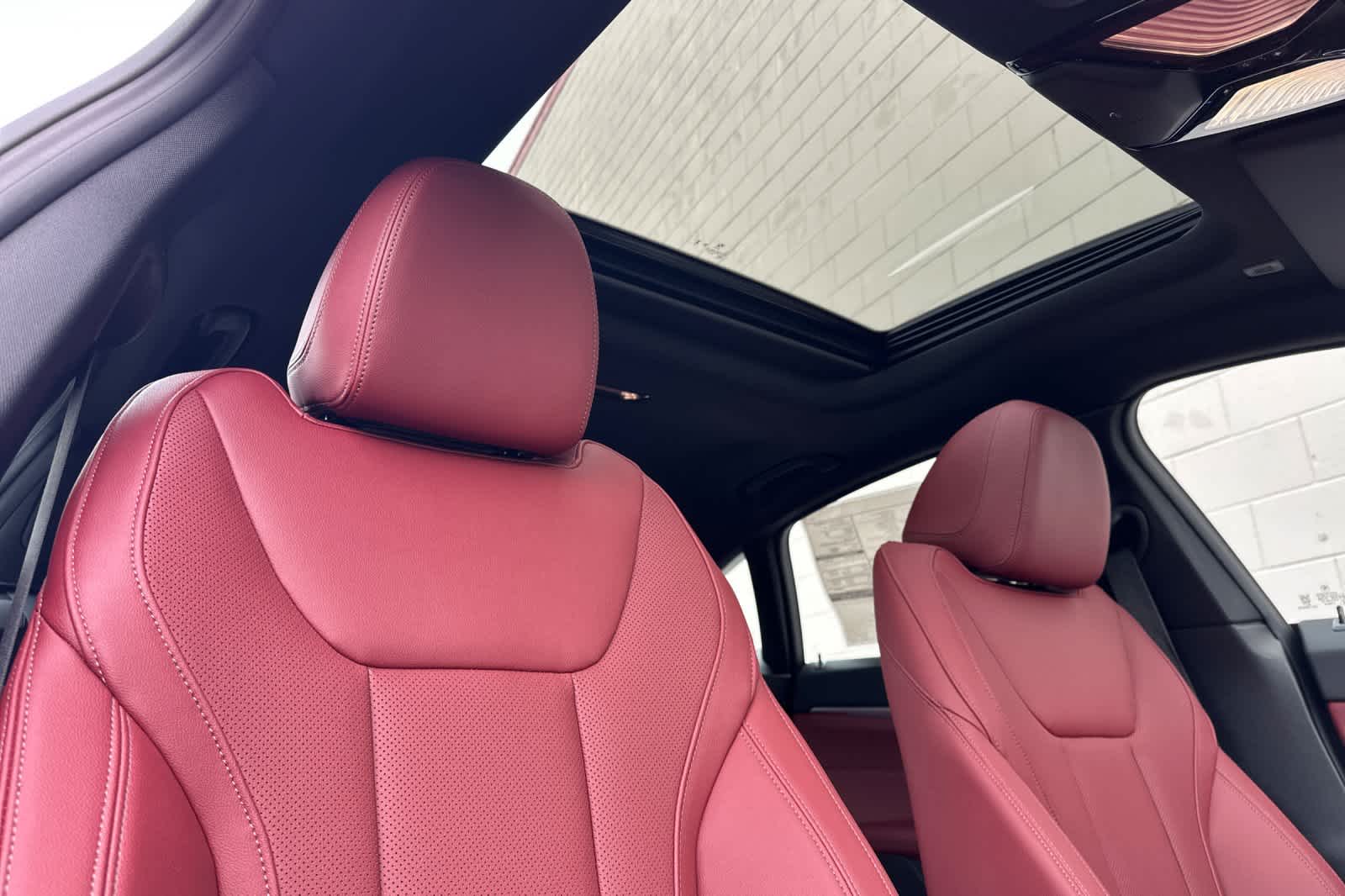 Thumbnail: 2026 BMW i4 - 18