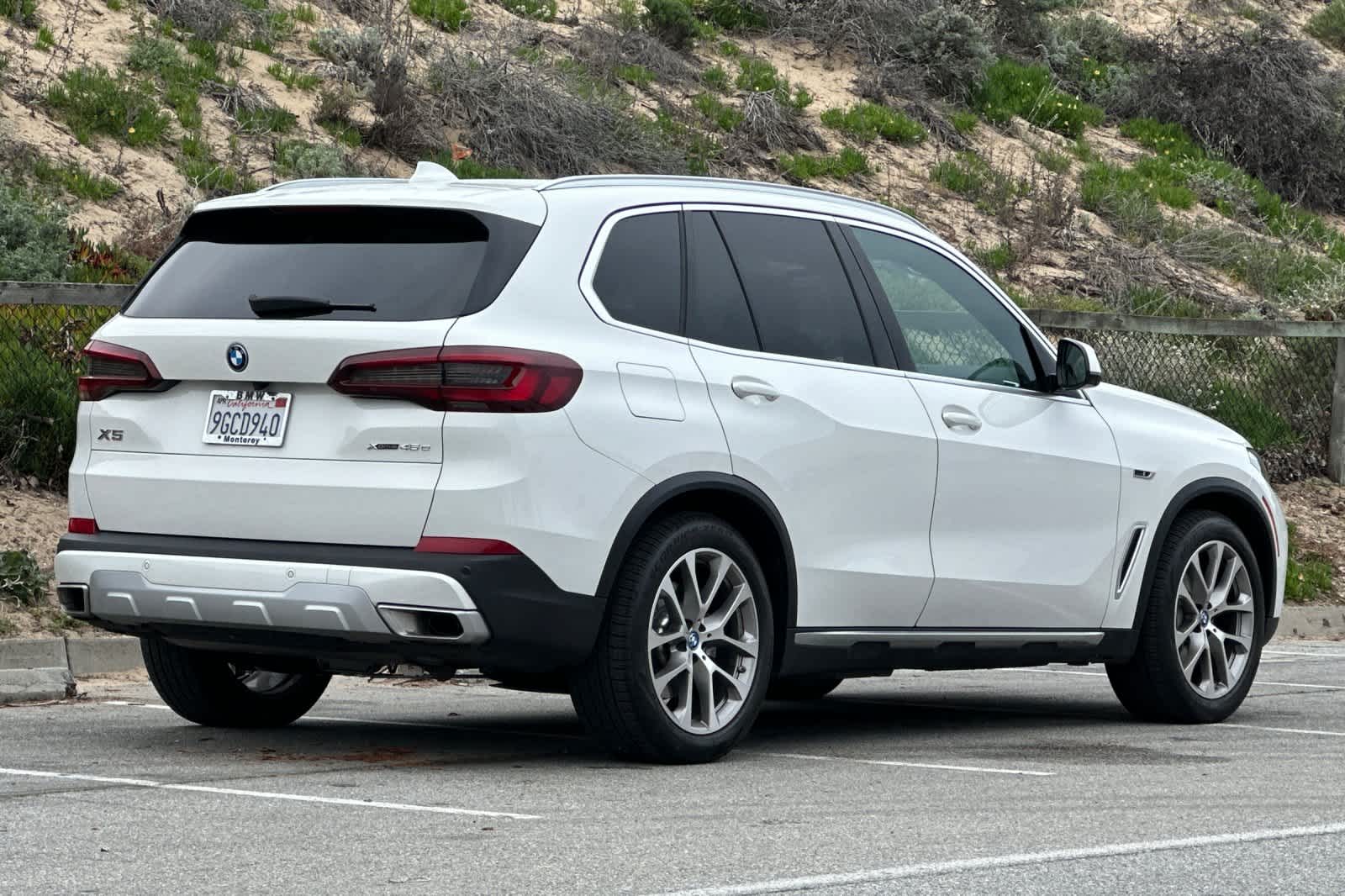 Thumbnail: 2023 BMW X5 - 2