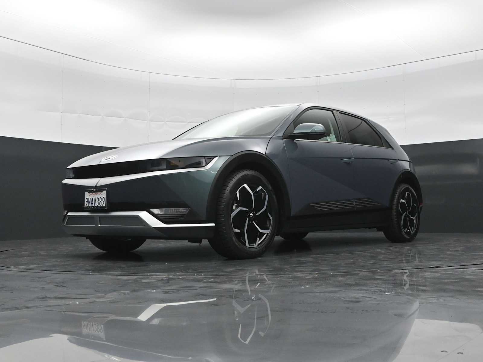 2024 Hyundai IONIQ 5 SE - Photo 29