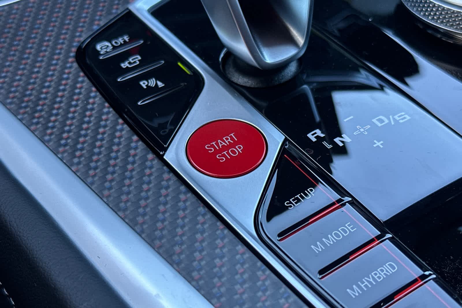 Thumbnail: 2026 BMW XM - 25