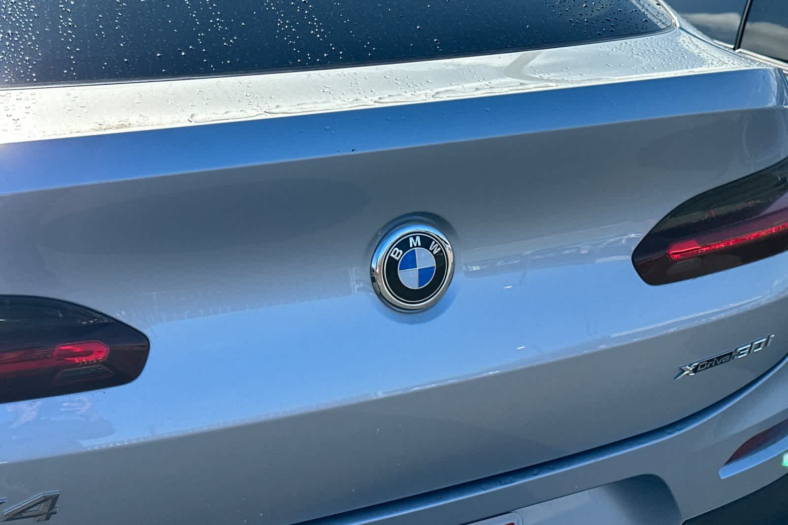 Thumbnail: 2021 BMW X4 - 15