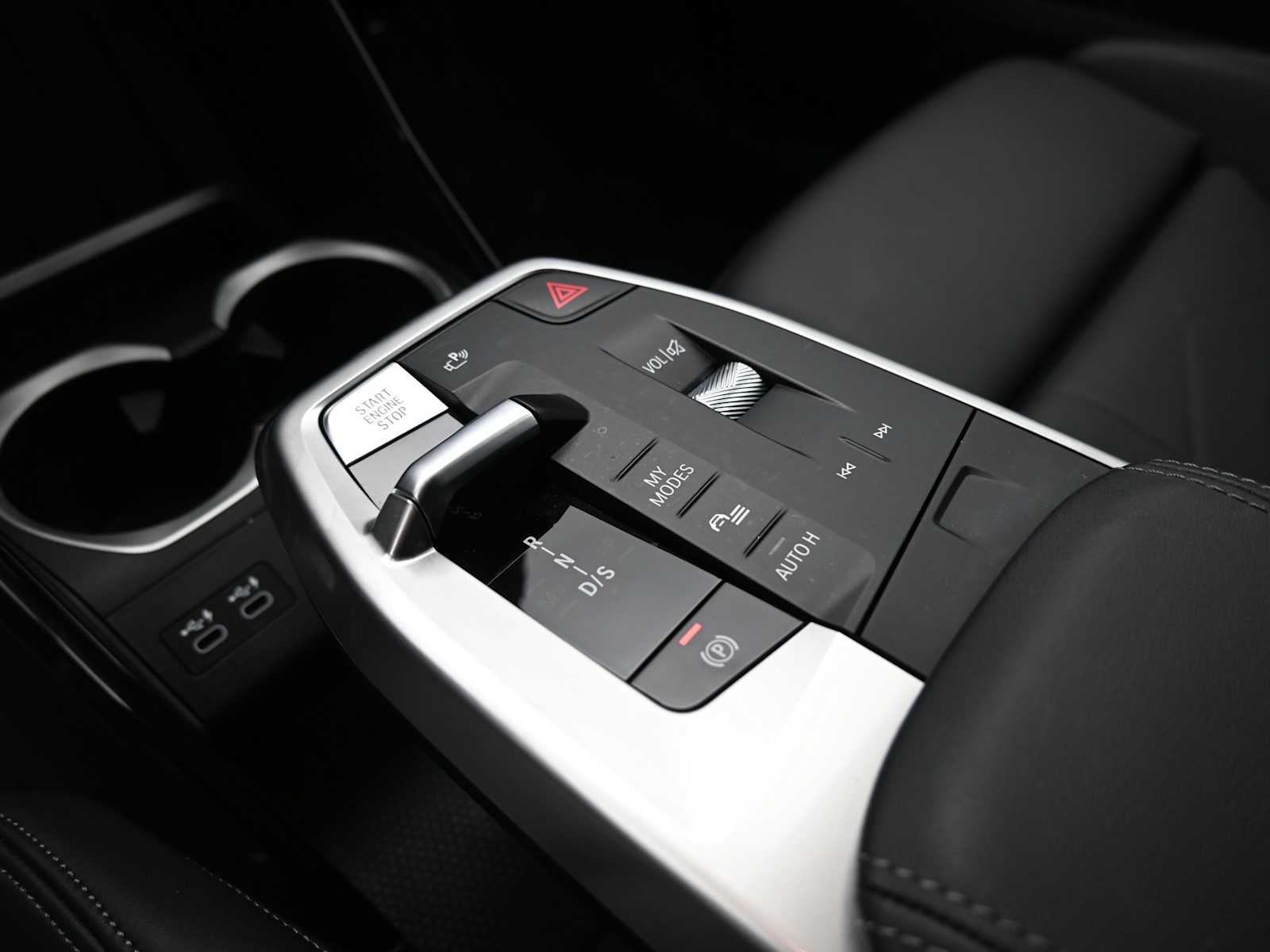 Thumbnail: 2023 BMW X1 - 11