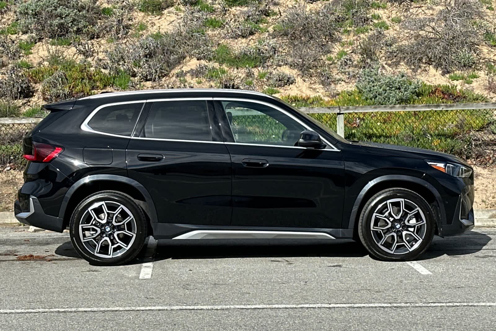 Thumbnail: 2026 BMW X1 - 8