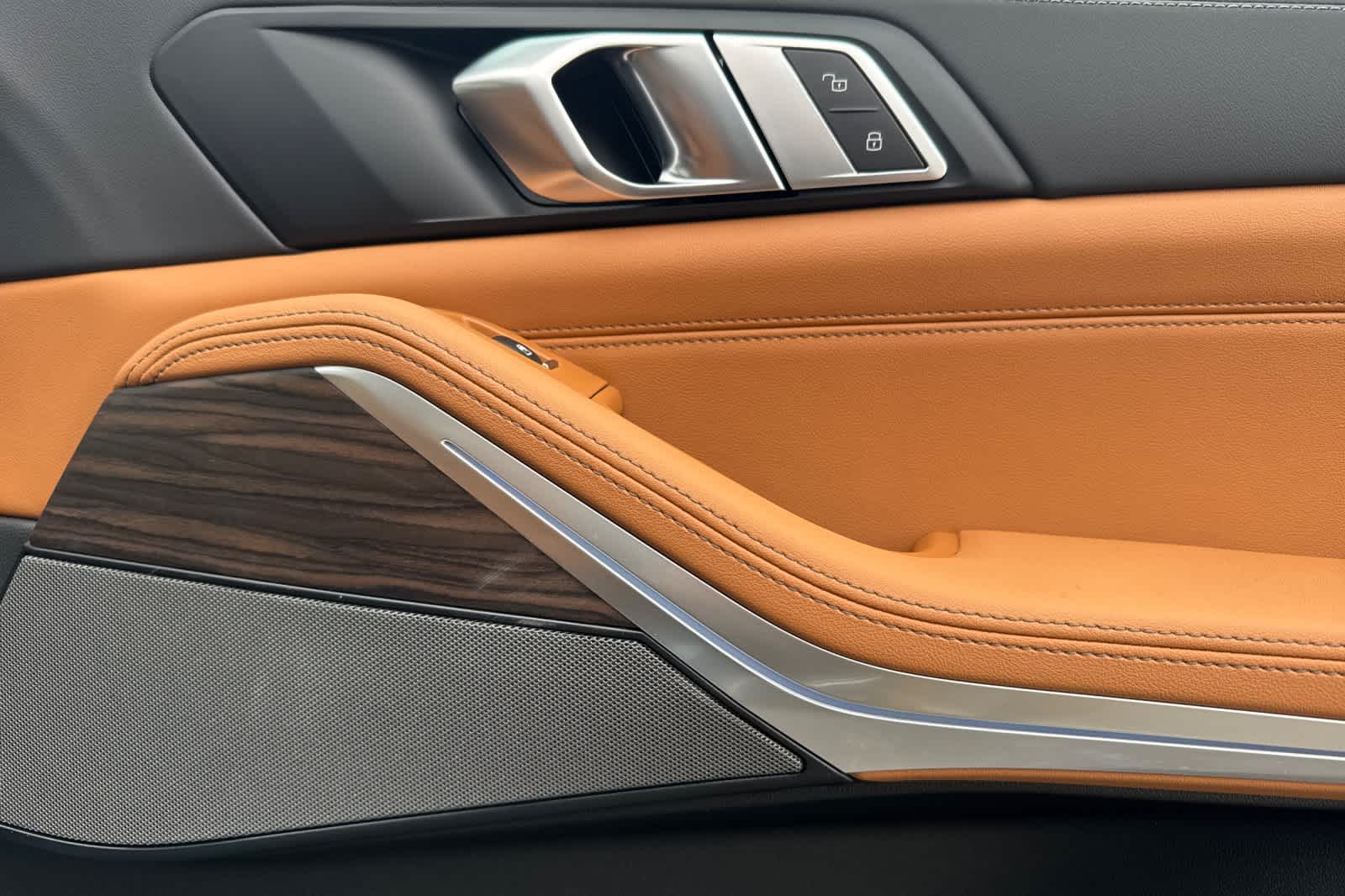 Thumbnail: 2026 BMW X5 - 20