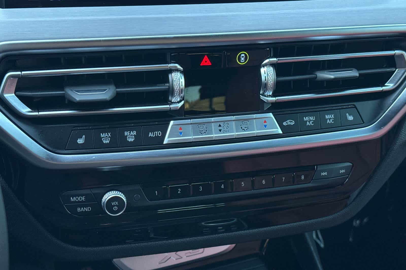 Thumbnail: 2023 BMW X3 - 24