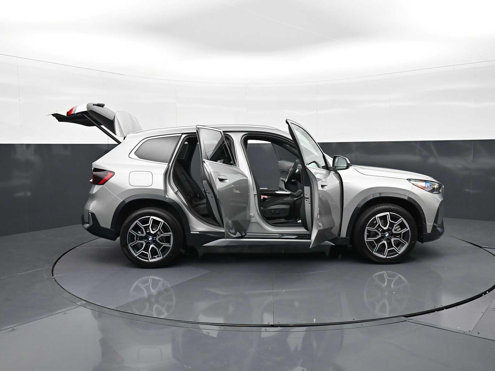 Thumbnail: 2026 BMW X1 - 35