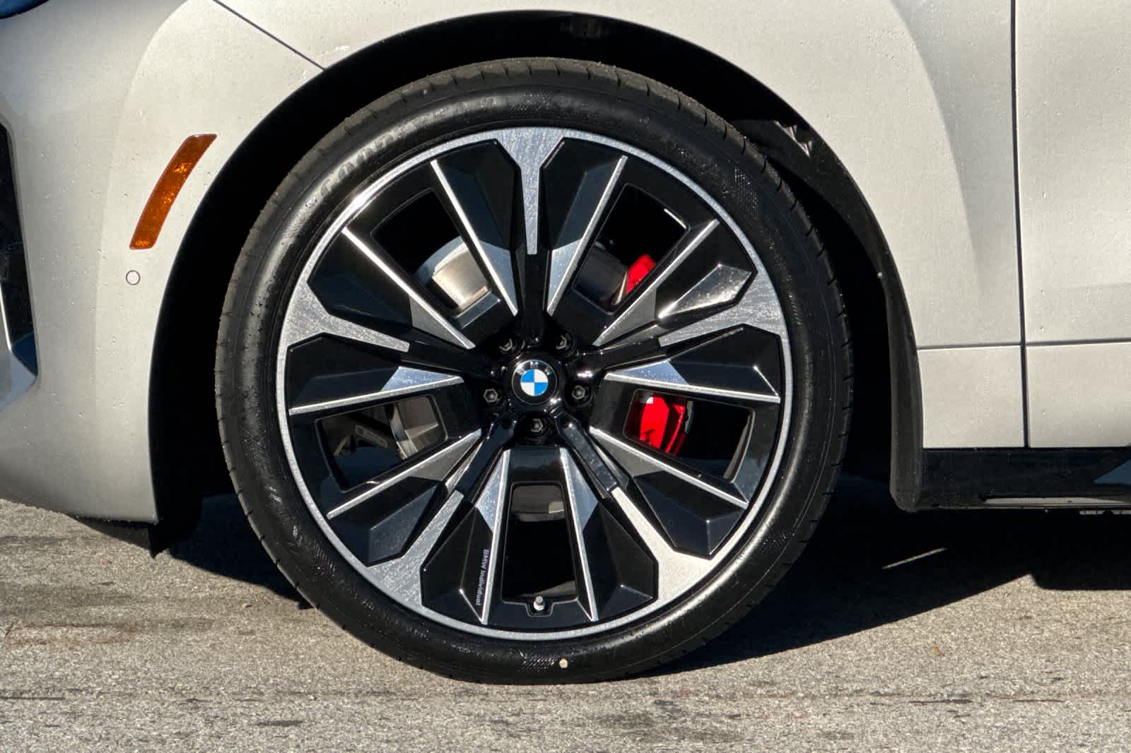 Thumbnail: 2026 BMW iX - 36